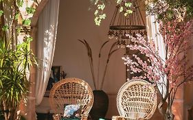 Jade Residence (Adults Only)